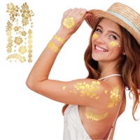 Goldene temporäre Blumentattoos