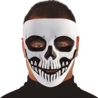 Starre Totenkopfmaske