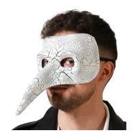 Weiße venezianische Maske mit langer Nase