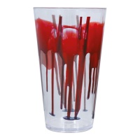 15 cm transparentes Glas mit Blut